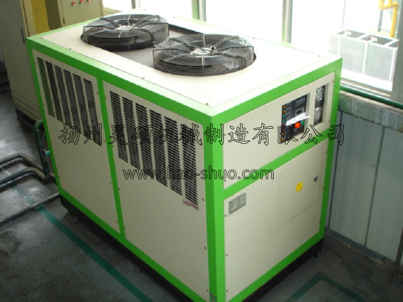 1642385185556938.jpg 冷水機組.jpg